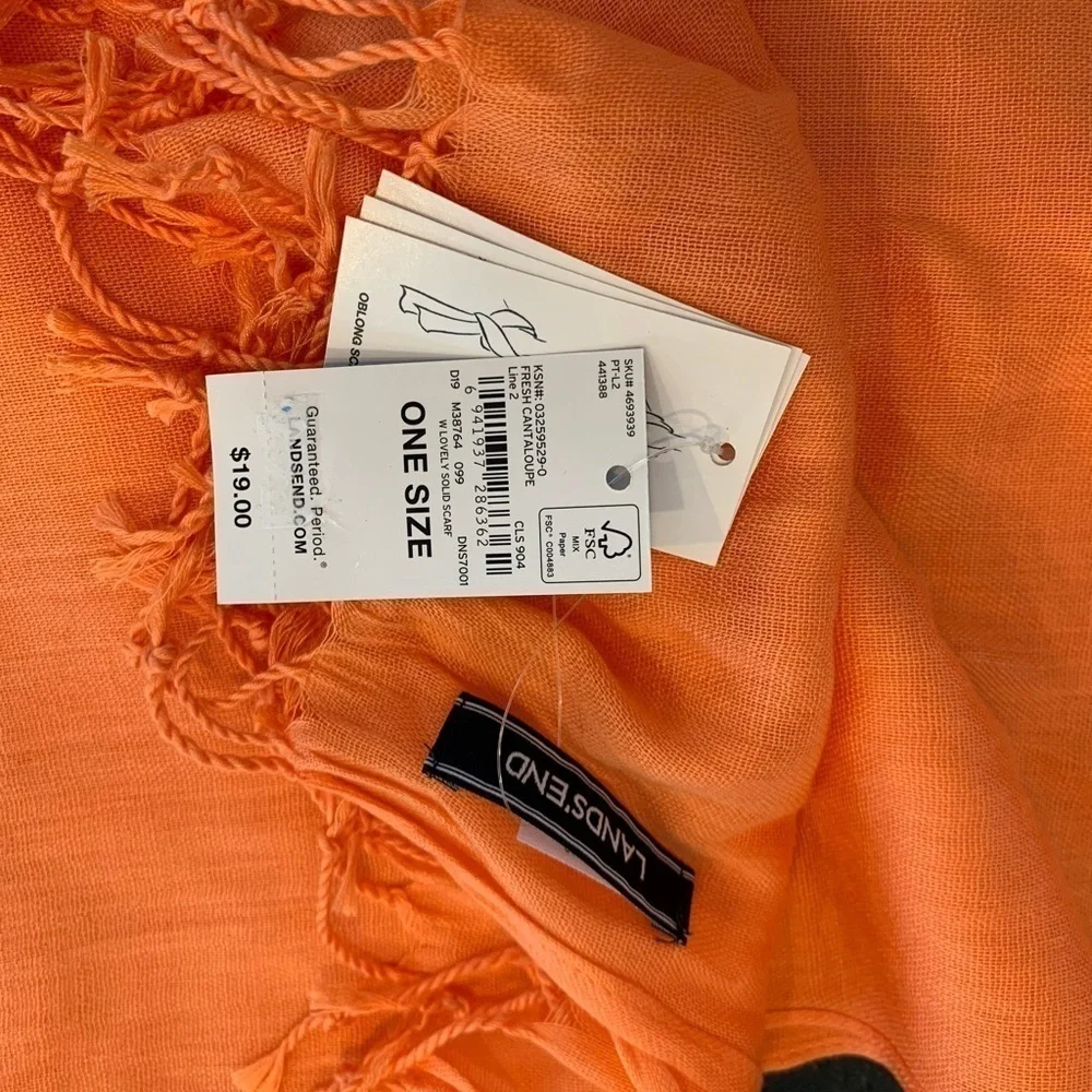Lands End Scarf anti static color is fresh cantaloupe. One size NWT. Spring